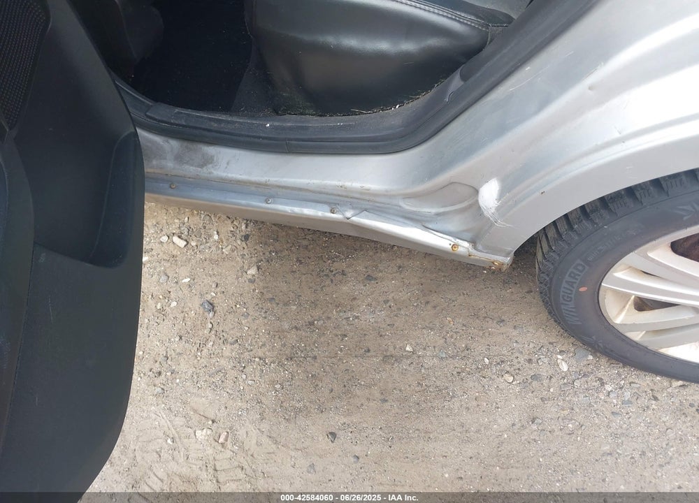 2009 FORD FOCUS VIN: 1FAHP37N89W147507