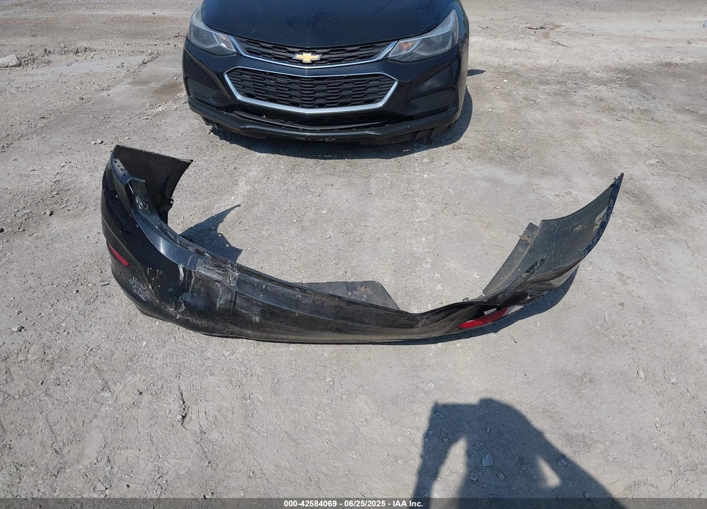 2016 CHEVROLET CRUZE VIN: 1G1BE5SM8G7262947