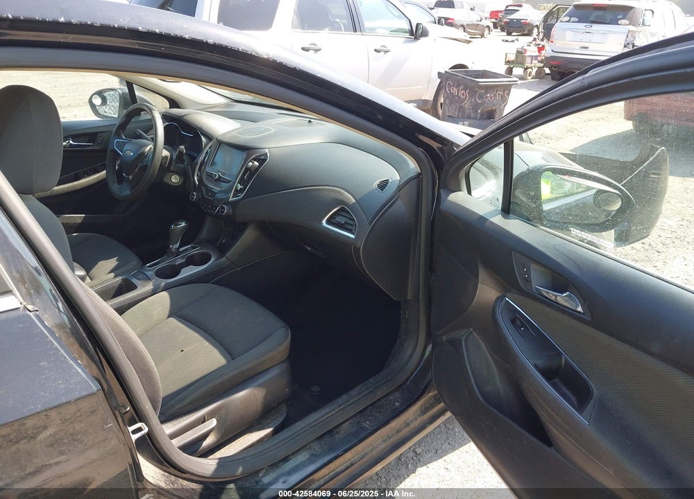 2016 CHEVROLET CRUZE VIN: 1G1BE5SM8G7262947