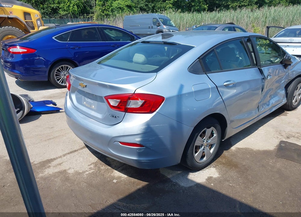 2018 CHEVROLET CRUZE VIN: 1G1BC5SM7J7172735