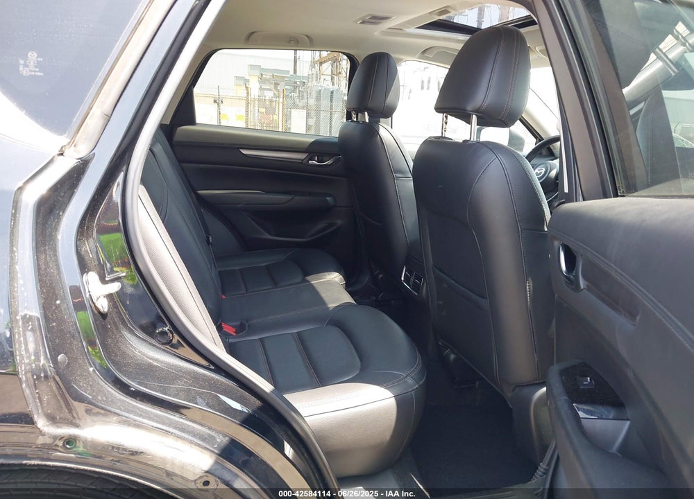 2021 MAZDA CX-5 VIN: JM3KFACM1M1394823