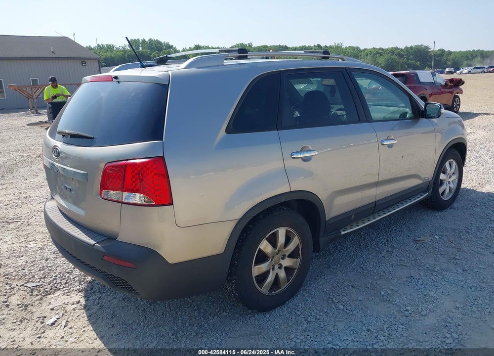 2012 KIA SORENTO VIN: 5XYKTDA6XCG307491