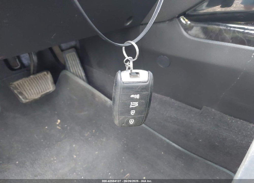 2014 KIA SORENTO LIMITED V6 VIN: 5XYKWDA71EG520879