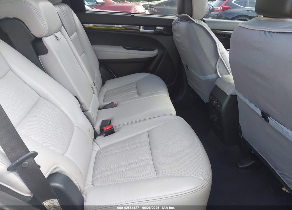 2014 KIA SORENTO LIMITED V6 VIN: 5XYKWDA71EG520879