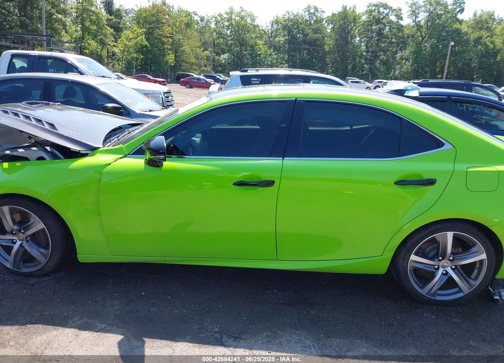 2018 LEXUS IS 300 VIN: JTHC81D22J5032765
