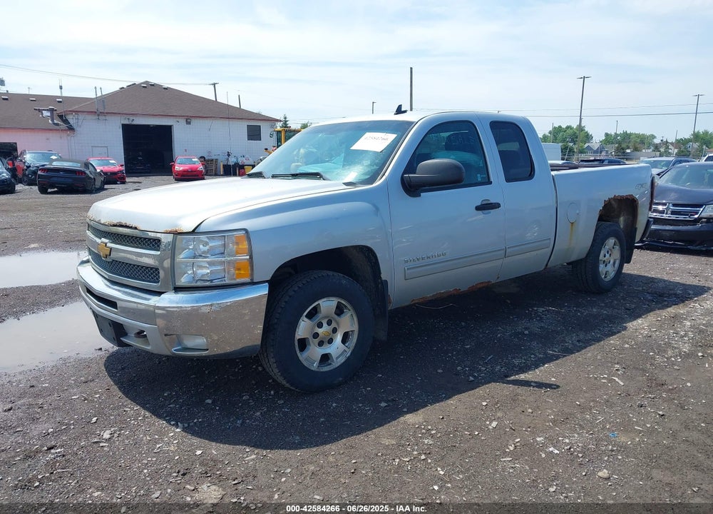 2013 CHEVROLET SILVERADO 1500 LT VIN: 1GCRKSE72DZ320876
