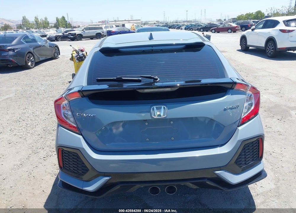 2018 HONDA CIVIC VIN: SHHFK7H4XJU423366
