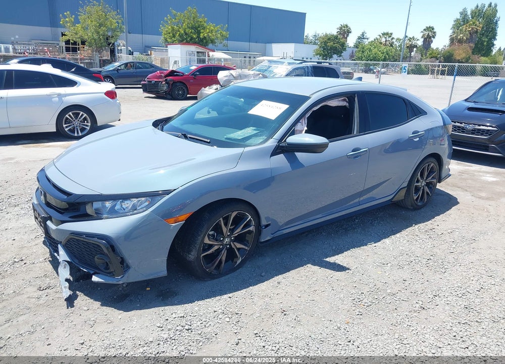 2018 HONDA CIVIC VIN: SHHFK7H4XJU423366