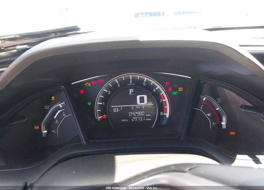 2018 HONDA CIVIC VIN: SHHFK7H4XJU423366