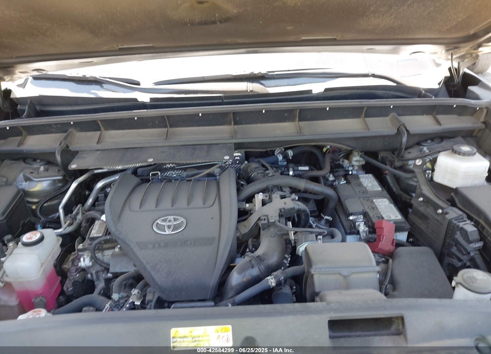 2024 TOYOTA HIGHLANDER LE VIN: 5TDKDRAH9RS050007
