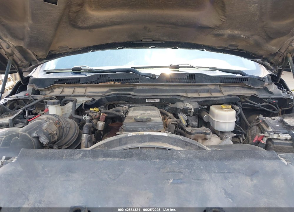 2016 RAM 2500 VIN: 3C6UR5CL2GG281015