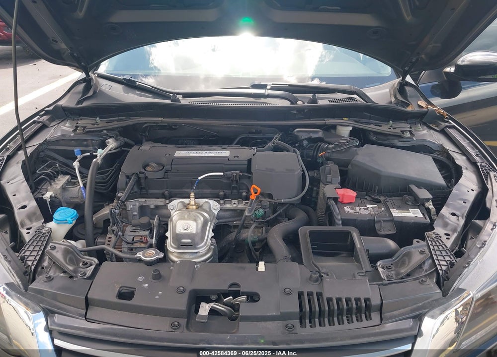 2015 HONDA ACCORD VIN: 1HGCR2F59FA227306