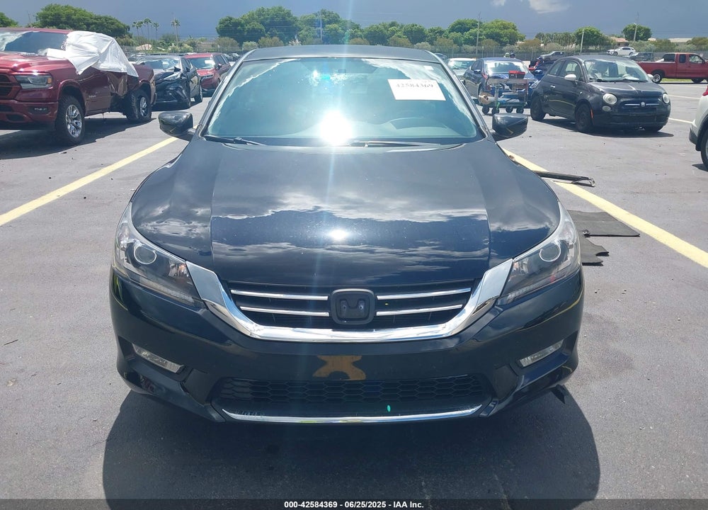 2015 HONDA ACCORD VIN: 1HGCR2F59FA227306