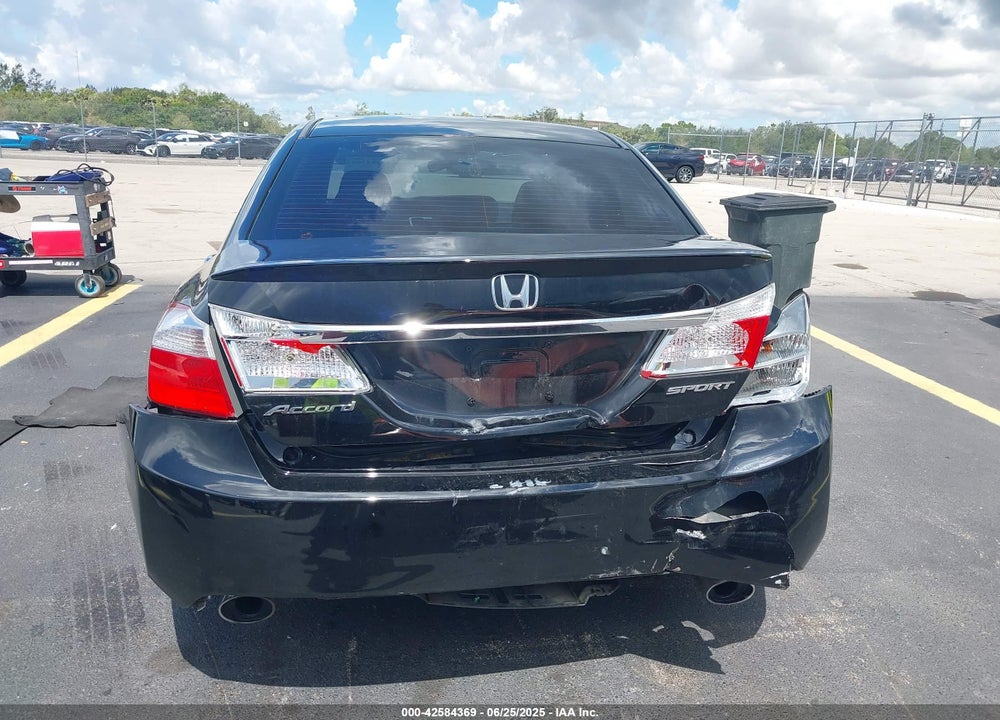 2015 HONDA ACCORD VIN: 1HGCR2F59FA227306