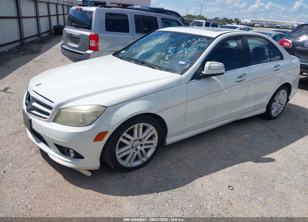 2008 MERCEDES-BENZ C 300 VIN: WDDGF54X28F155326