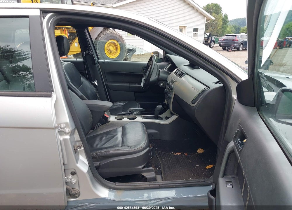 2011 FORD FOCUS VIN: 1FAHP3GN8BW113766