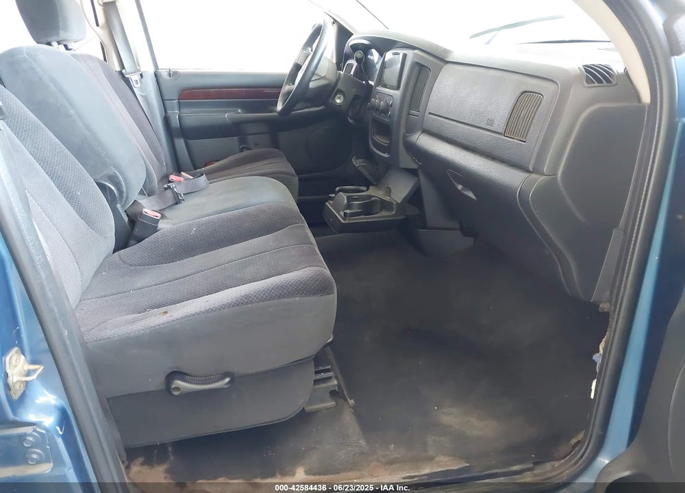 2005 DODGE RAM 1500 SLT/LARAMIE VIN: 1D7HA18D45S121600