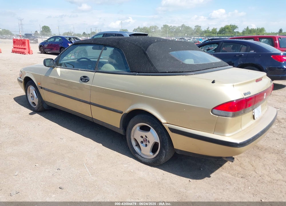 1998 SAAB 900 S VIN: YS3DD78B3W7002788
