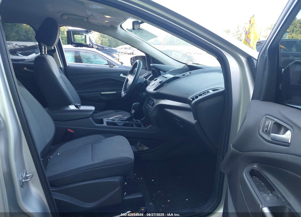 2017 FORD ESCAPE VIN: 1FMCU9GD4HUE48725