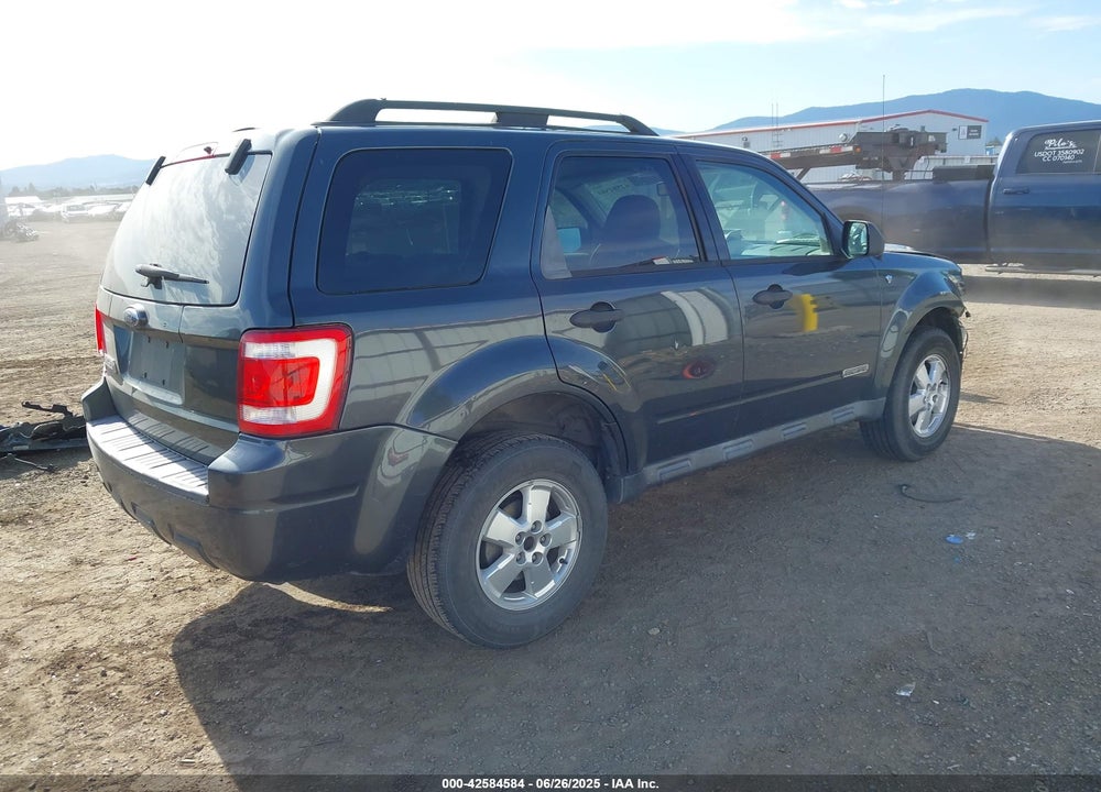 2008 FORD ESCAPE VIN: 1FMCU031X8KB49081