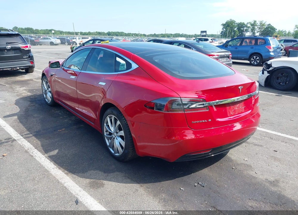 2016 TESLA MODEL S VIN: 5YJSA1E4XGF171244