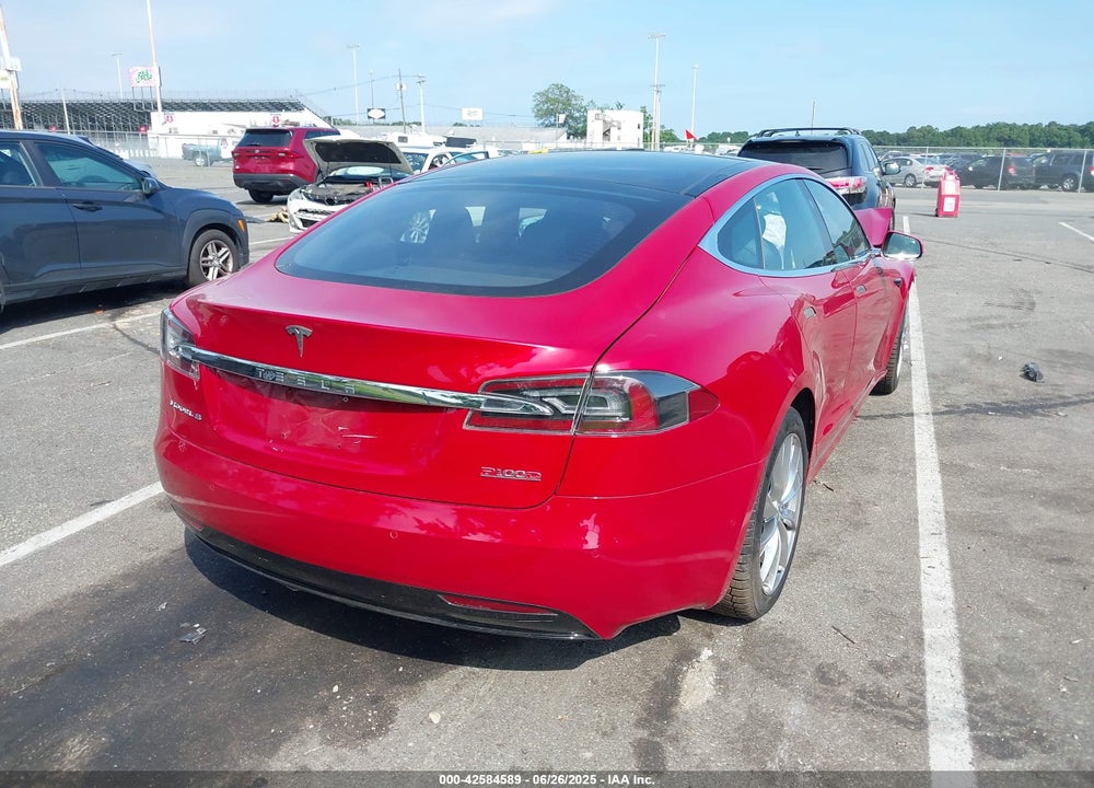 2016 TESLA MODEL S VIN: 5YJSA1E4XGF171244