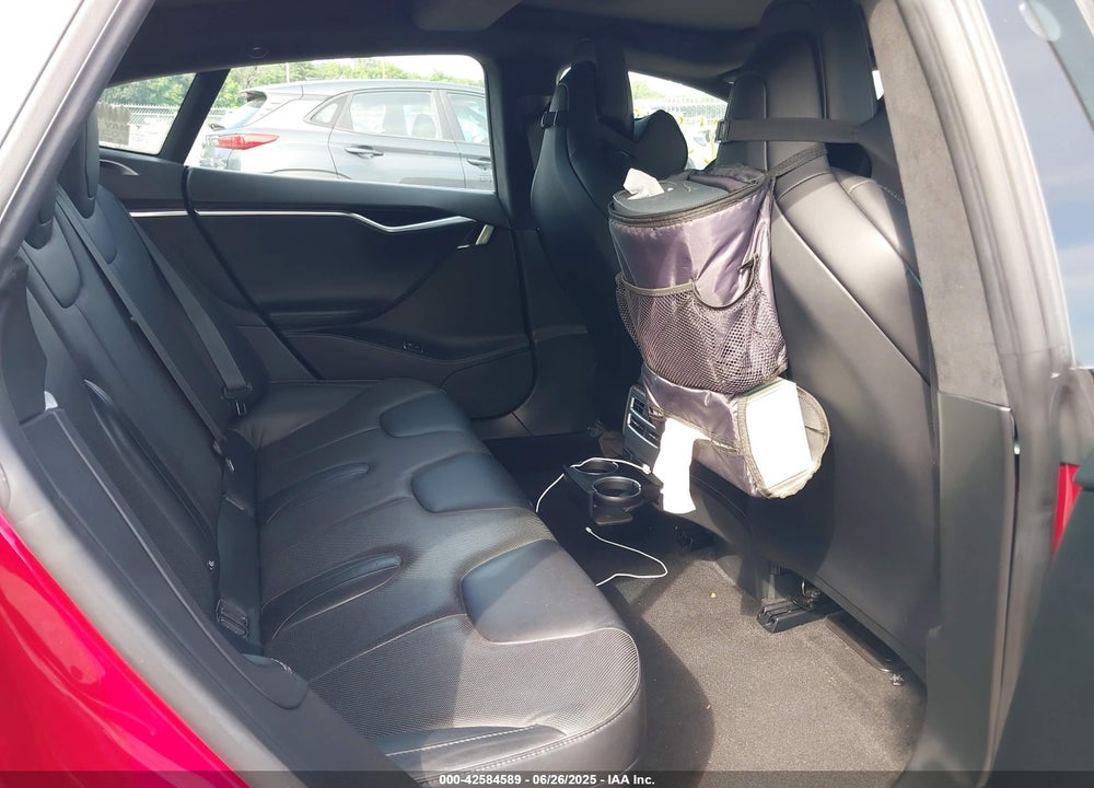 2016 TESLA MODEL S VIN: 5YJSA1E4XGF171244