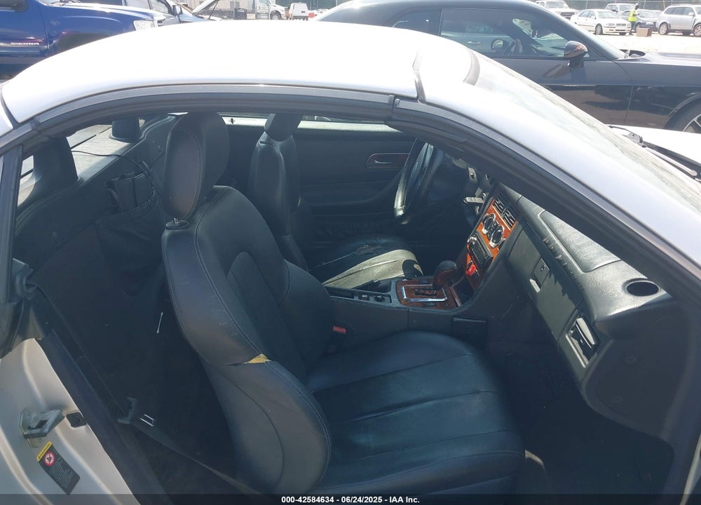 2003 MERCEDES-BENZ SLK 320 VIN: WDBKK65FX3F289228