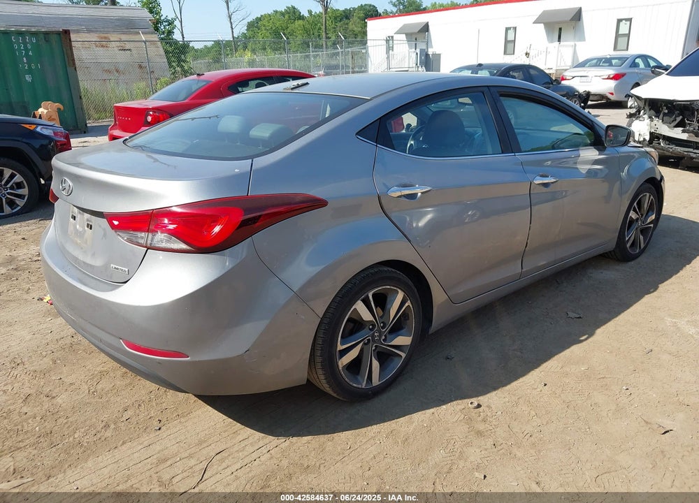 2015 HYUNDAI ELANTRA VIN: KMHDH4AEXFU381879