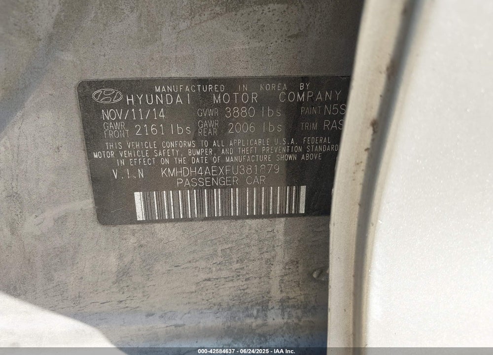 2015 HYUNDAI ELANTRA VIN: KMHDH4AEXFU381879