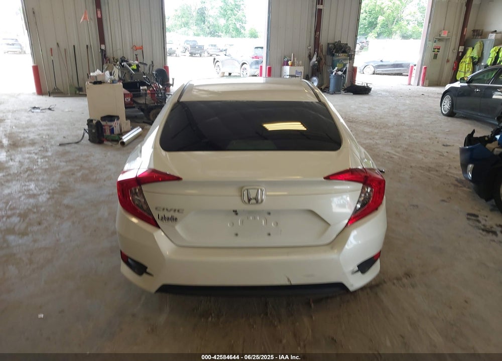 2016 HONDA CIVIC VIN: 19XFC2F75GE010221