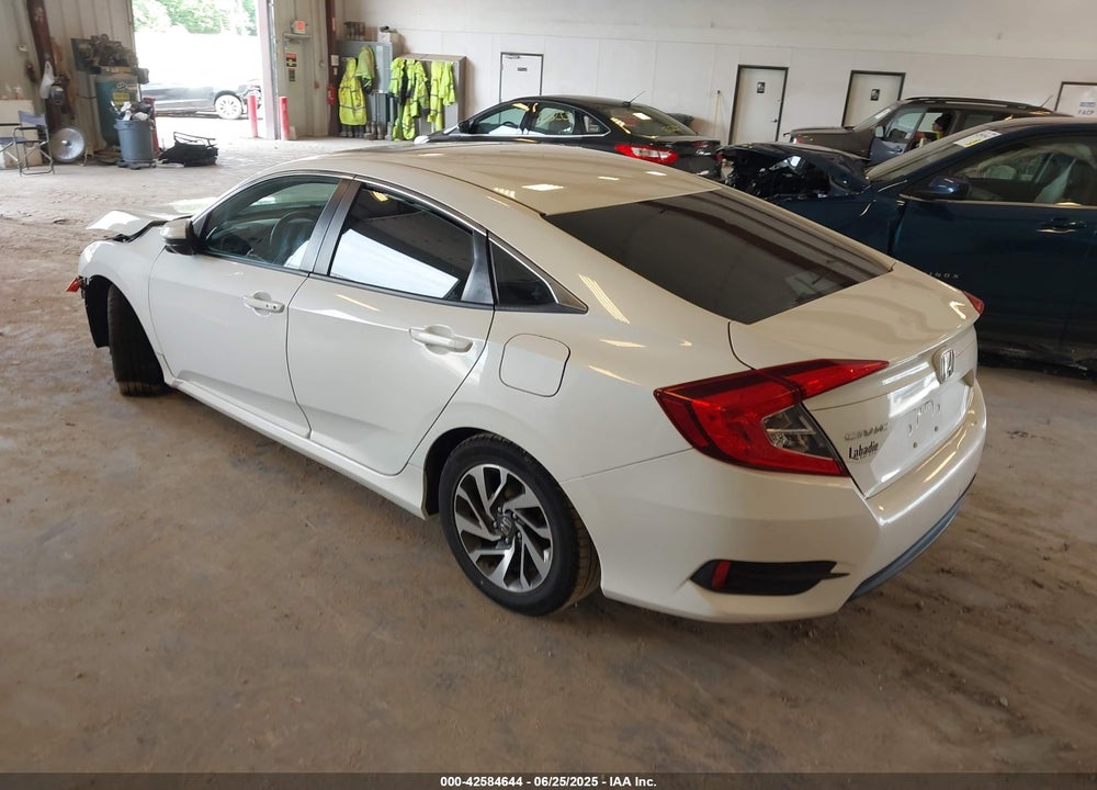 2016 HONDA CIVIC VIN: 19XFC2F75GE010221