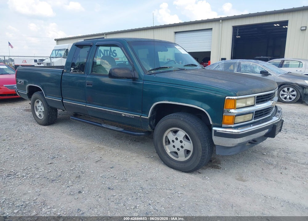 1995 CHEVROLET GMT-400 K1500 VIN: 2GCEK19K3S1202820