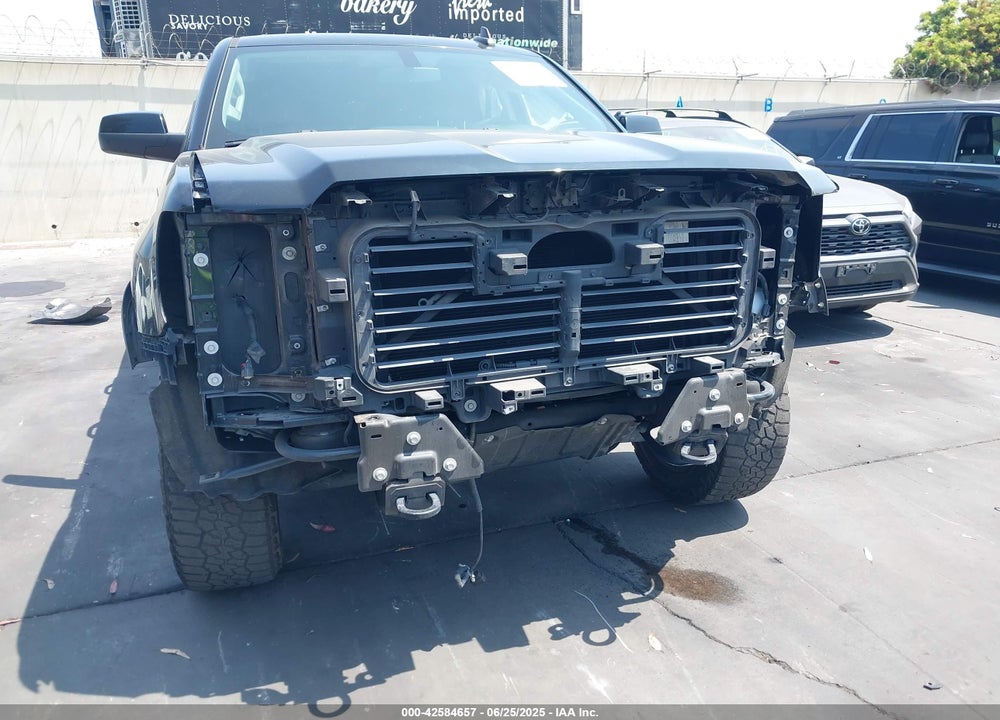 2018 GMC SIERRA 1500 VIN: 1GTV2LEC4JZ340365