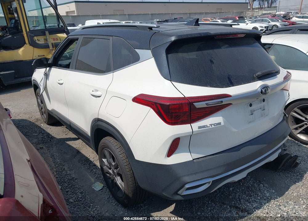2021 KIA SELTOS S VIN: KNDEU2AA6M7143688