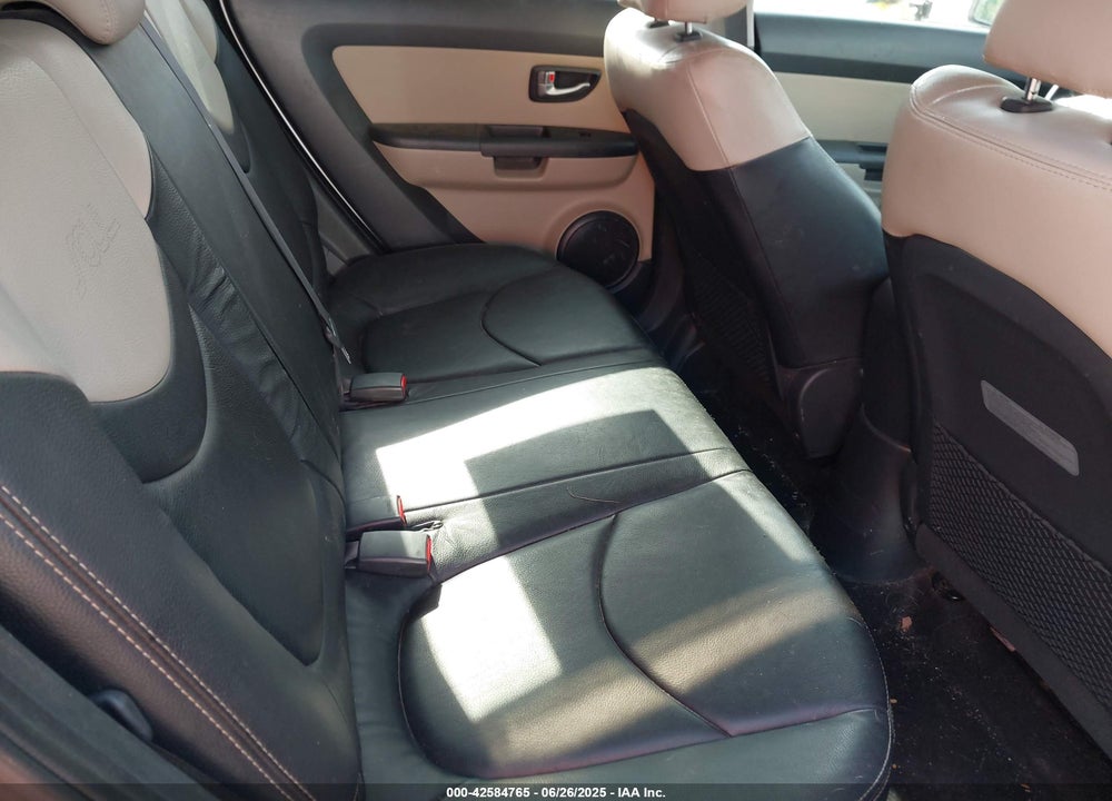 2013 KIA SOUL VIN: KNDJT2A61D7588627