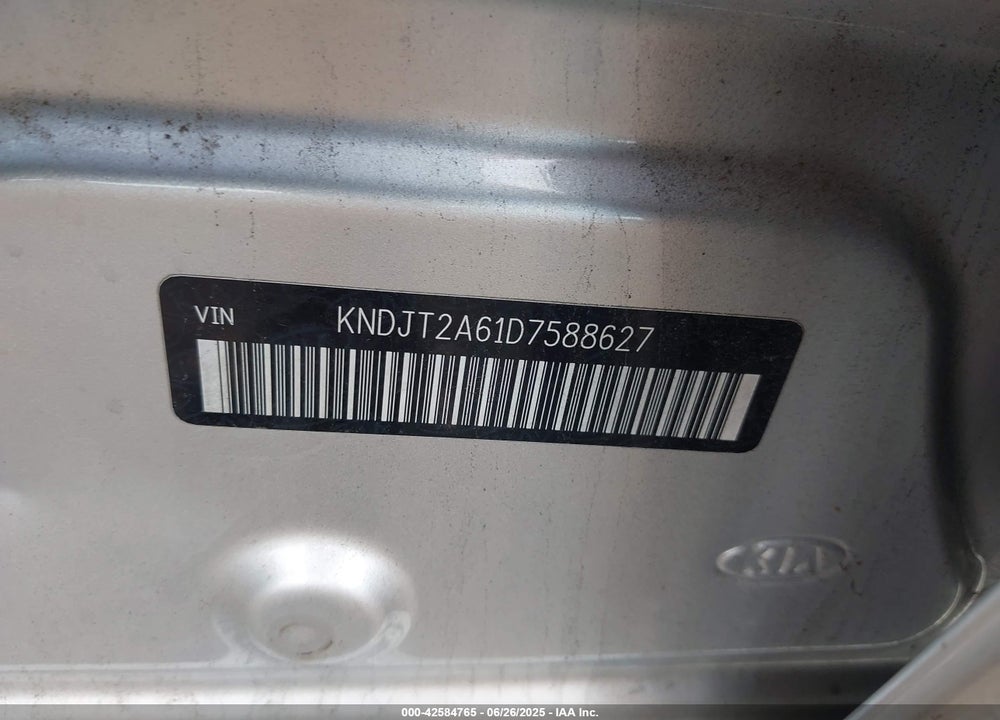 2013 KIA SOUL VIN: KNDJT2A61D7588627