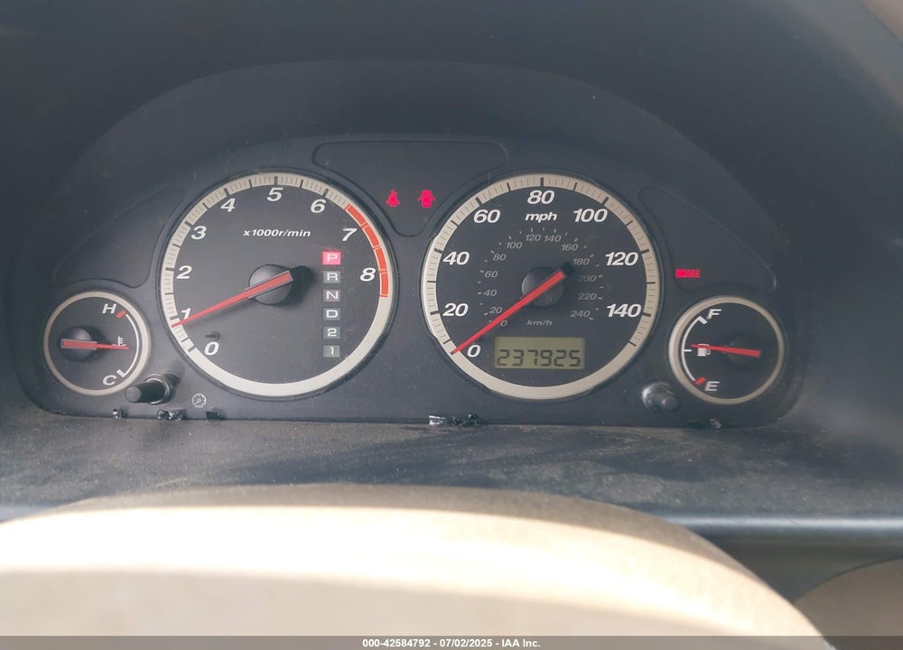 2003 HONDA CR-V LX VIN: SHSRD78423U134549