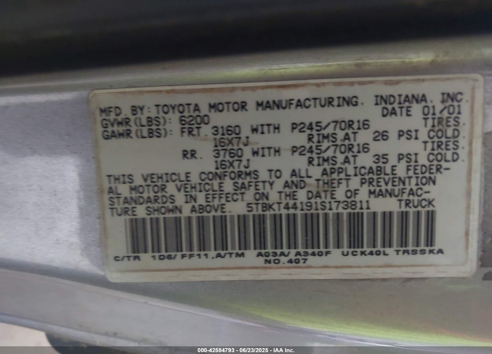 2001 TOYOTA TUNDRA SR5 V8 VIN: 5TBKT44191S173811