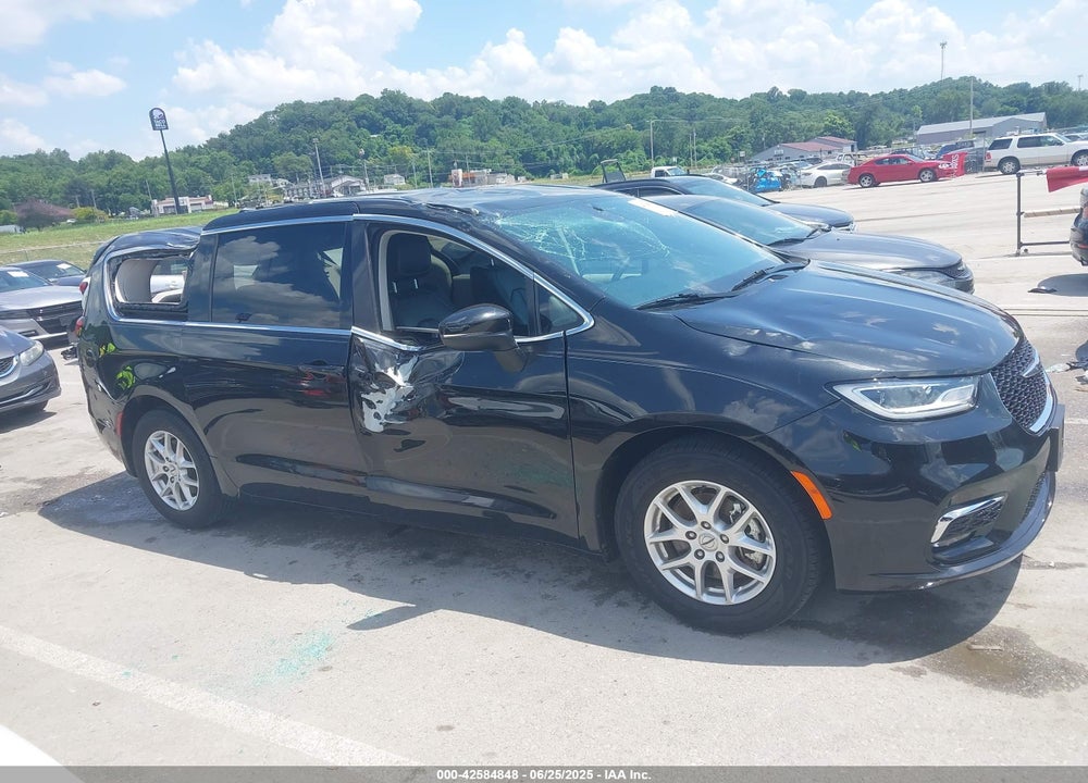 2023 CHRYSLER PACIFICA TOURING L VIN: 2C4RC1BG2PR591396