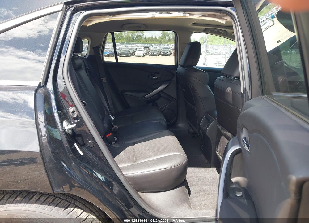 2015 ACURA RDX VIN: 5J8TB3H53FL004433