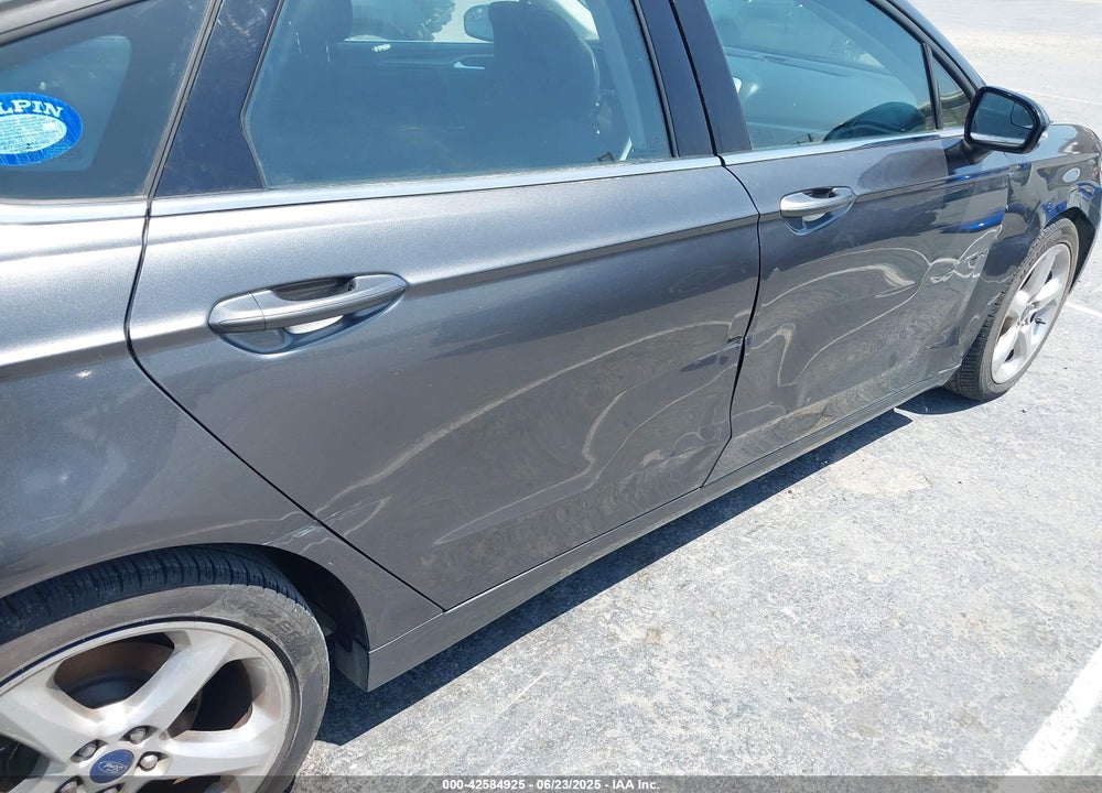 2016 FORD FUSION SE VIN: 3FA6P0HD6GR328777