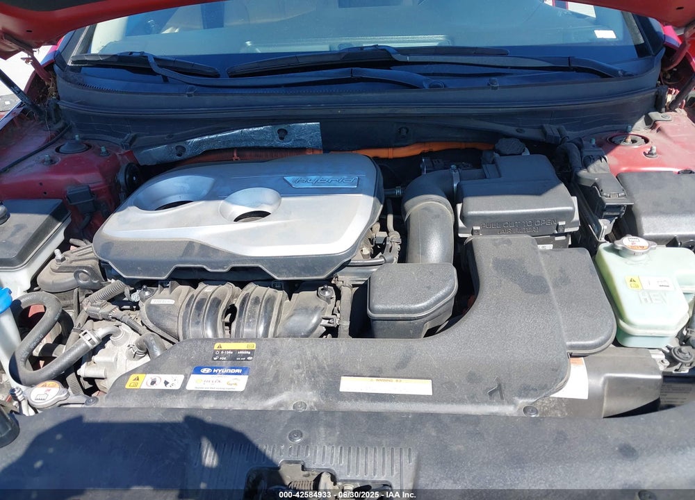 2016 HYUNDAI SONATA HYBRID VIN: KMHE24L19GA011493