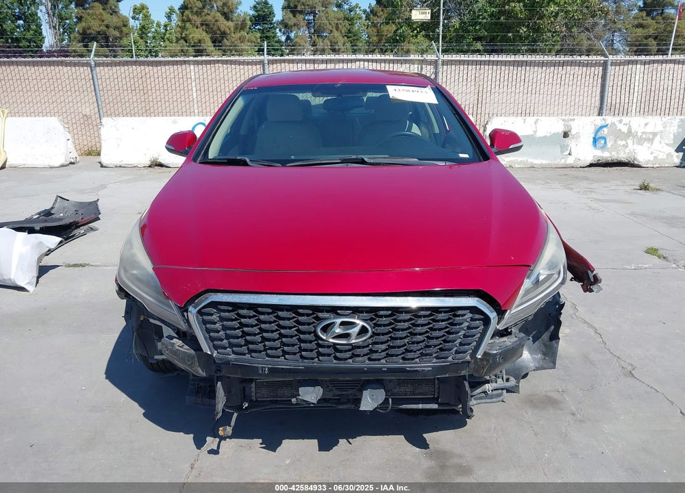 2016 HYUNDAI SONATA HYBRID VIN: KMHE24L19GA011493