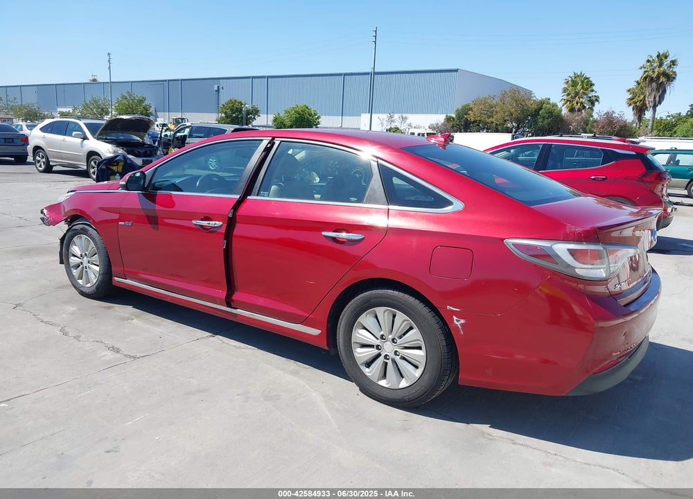 2016 HYUNDAI SONATA HYBRID VIN: KMHE24L19GA011493