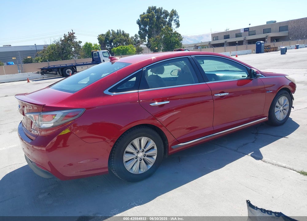 2016 HYUNDAI SONATA HYBRID VIN: KMHE24L19GA011493