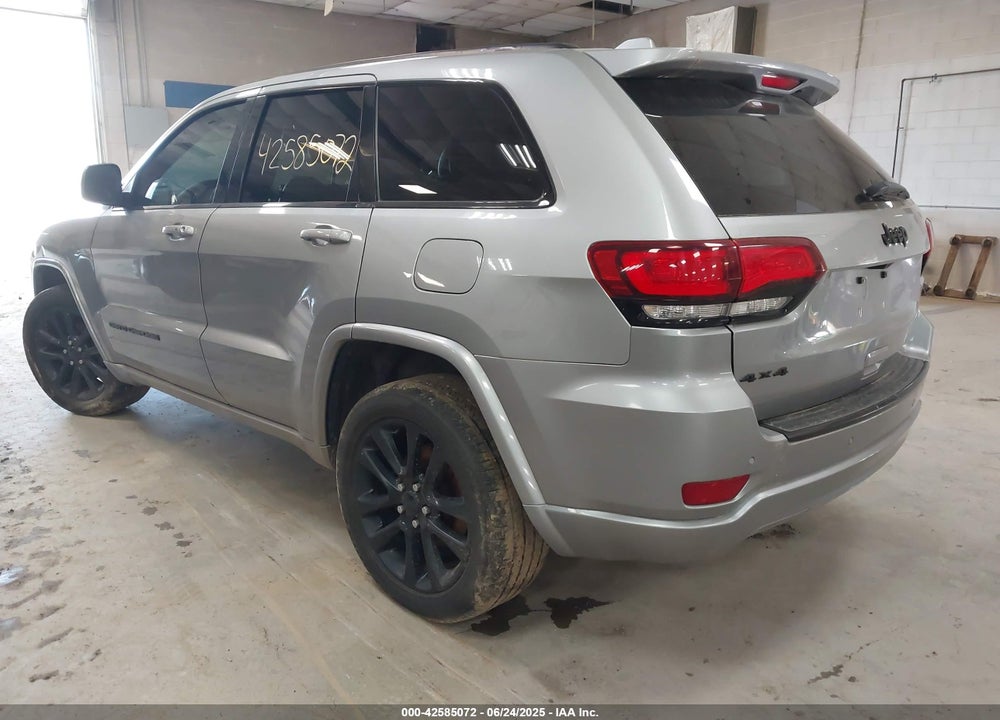 2018 JEEP GRAND CHEROKEE ALTITUDE 4X4 VIN: 1C4RJFAG7JC203793