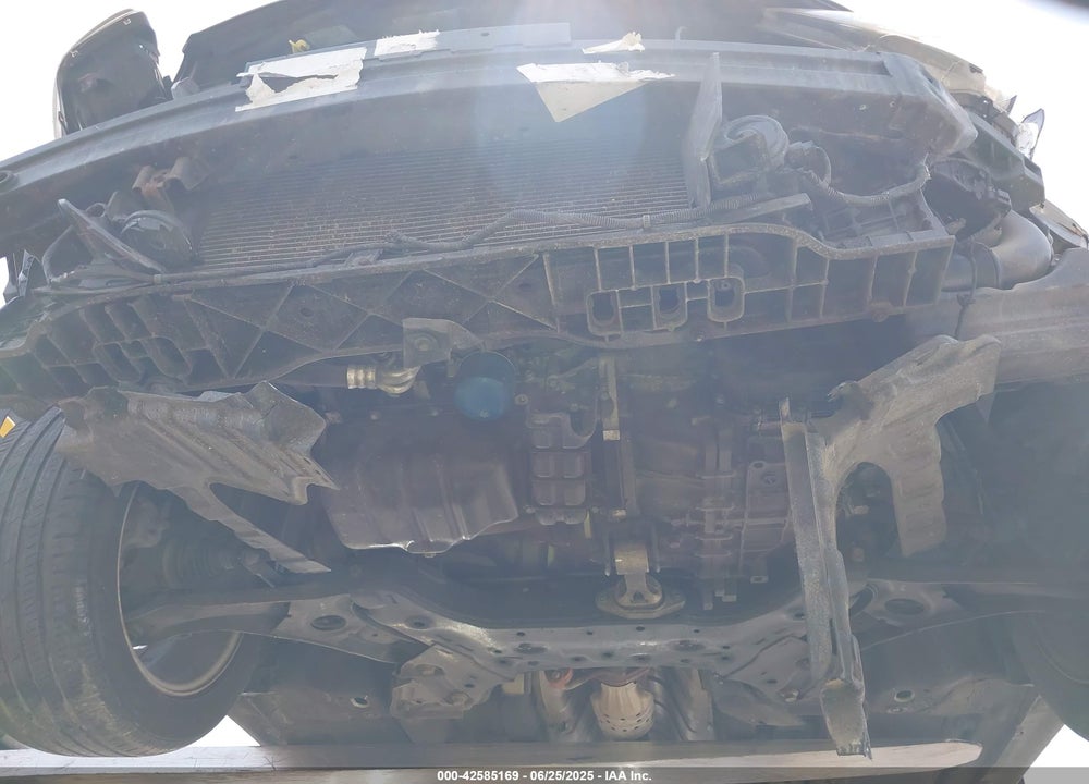 2013 HYUNDAI ELANTRA VIN: KMHDH4AE3DU528282