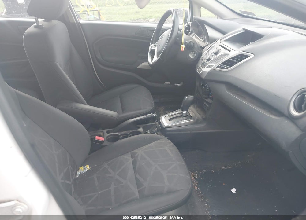 2013 FORD FIESTA VIN: 3FADP4BJ3DM103318