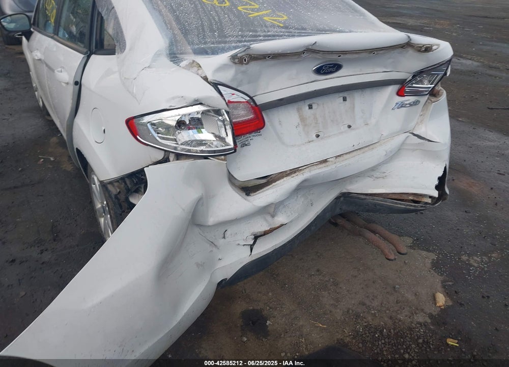 2013 FORD FIESTA VIN: 3FADP4BJ3DM103318